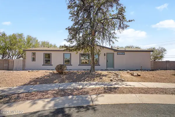 6587 W Golden Rain, Tucson, AZ 85757