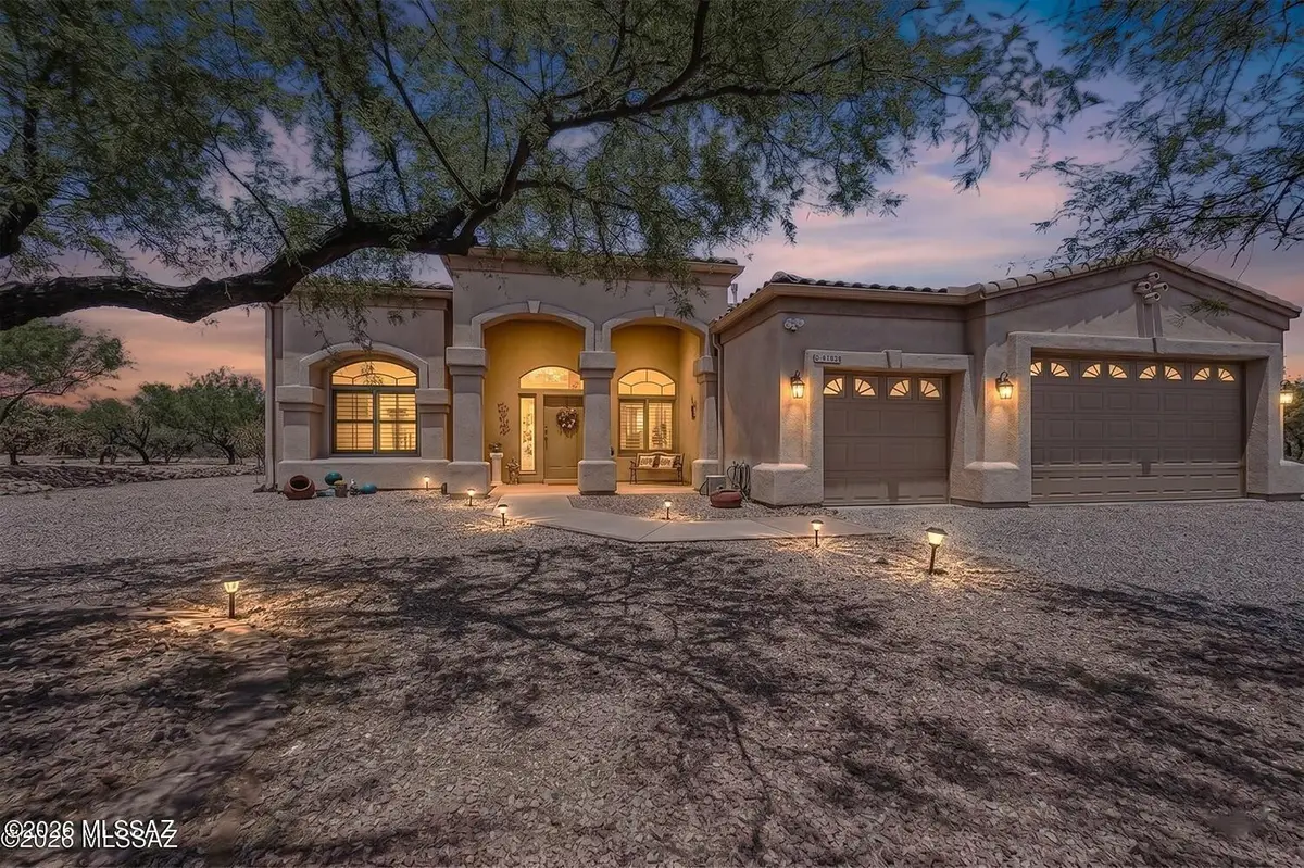 1282 W Via De Santo Tomas, Sahuarita, AZ 85629 - #1