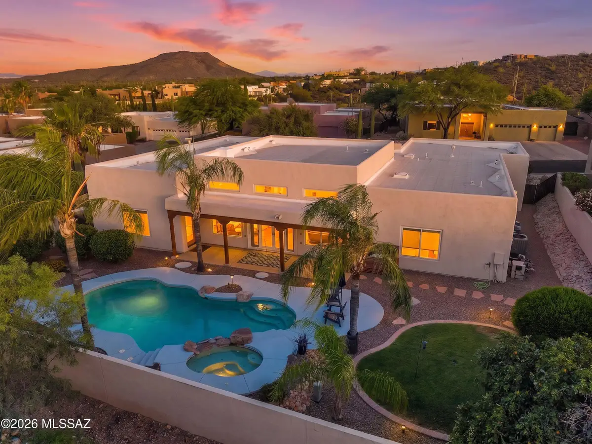 1015 N Camino Miraflores, Tucson, AZ 85745 - #1
