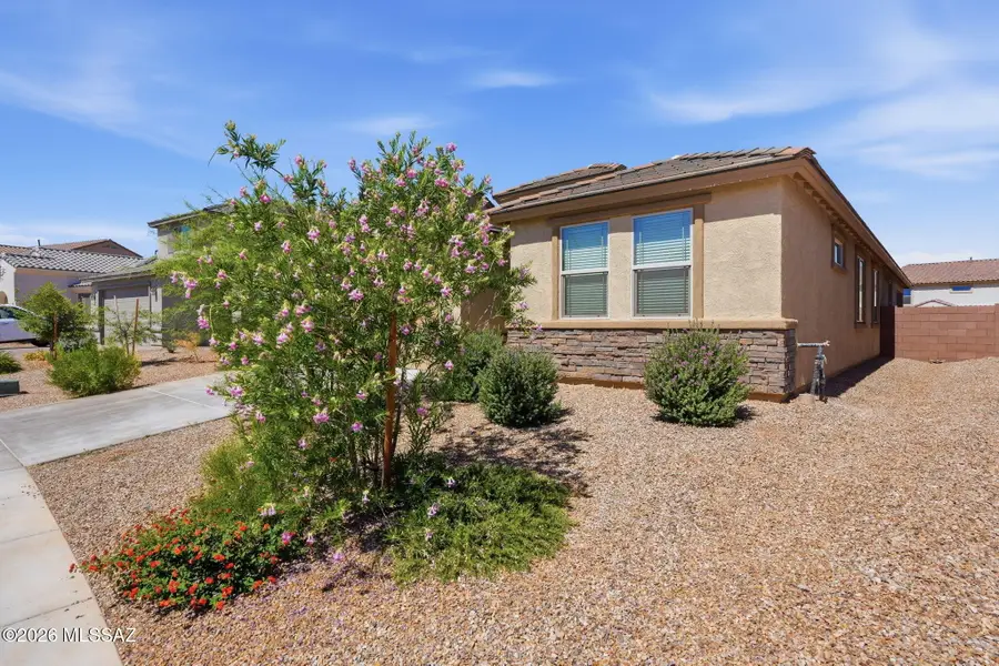 8000 S Expedition, Tucson, AZ 85747 - #2