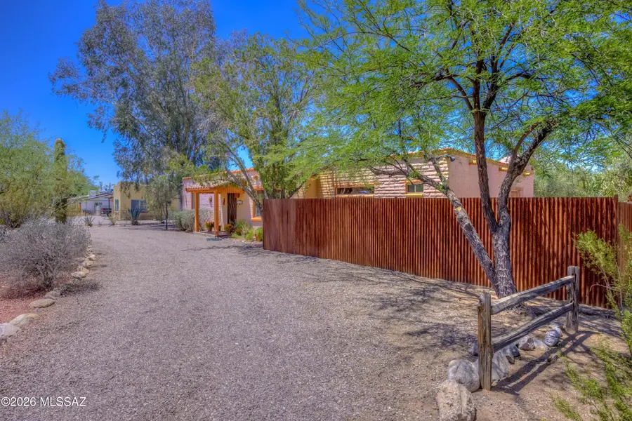 1037 E Blacklidge, Tucson, AZ 85719 - #3