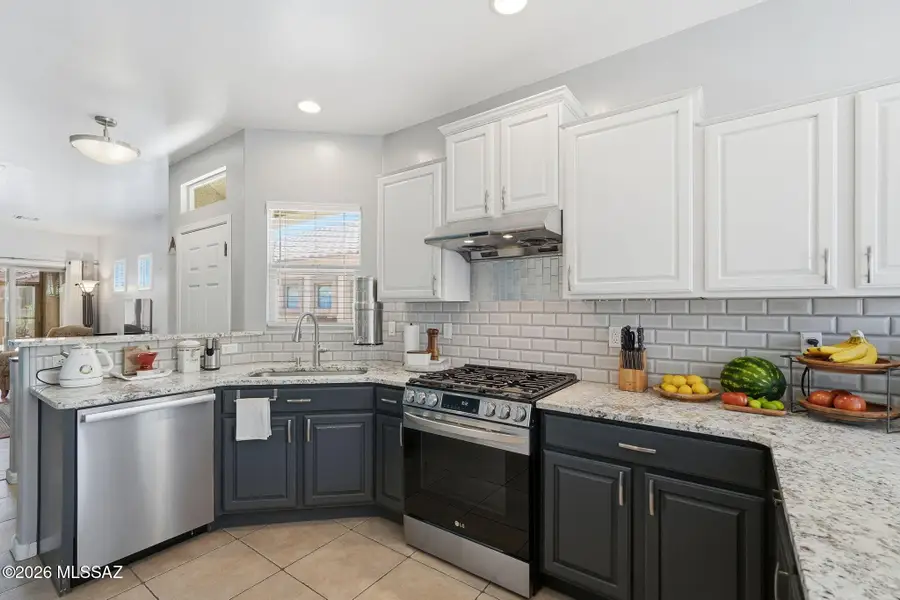 614 W Calle Montero, Sahuarita, AZ 85629 - #2