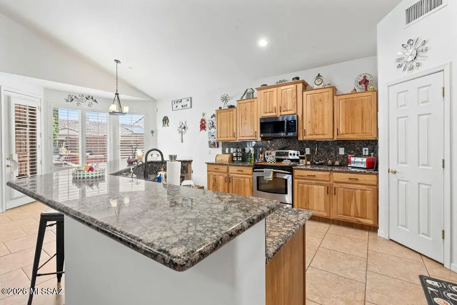 532 E Via Puente De Las Rosas, Sahuarita, AZ 85629 - #2