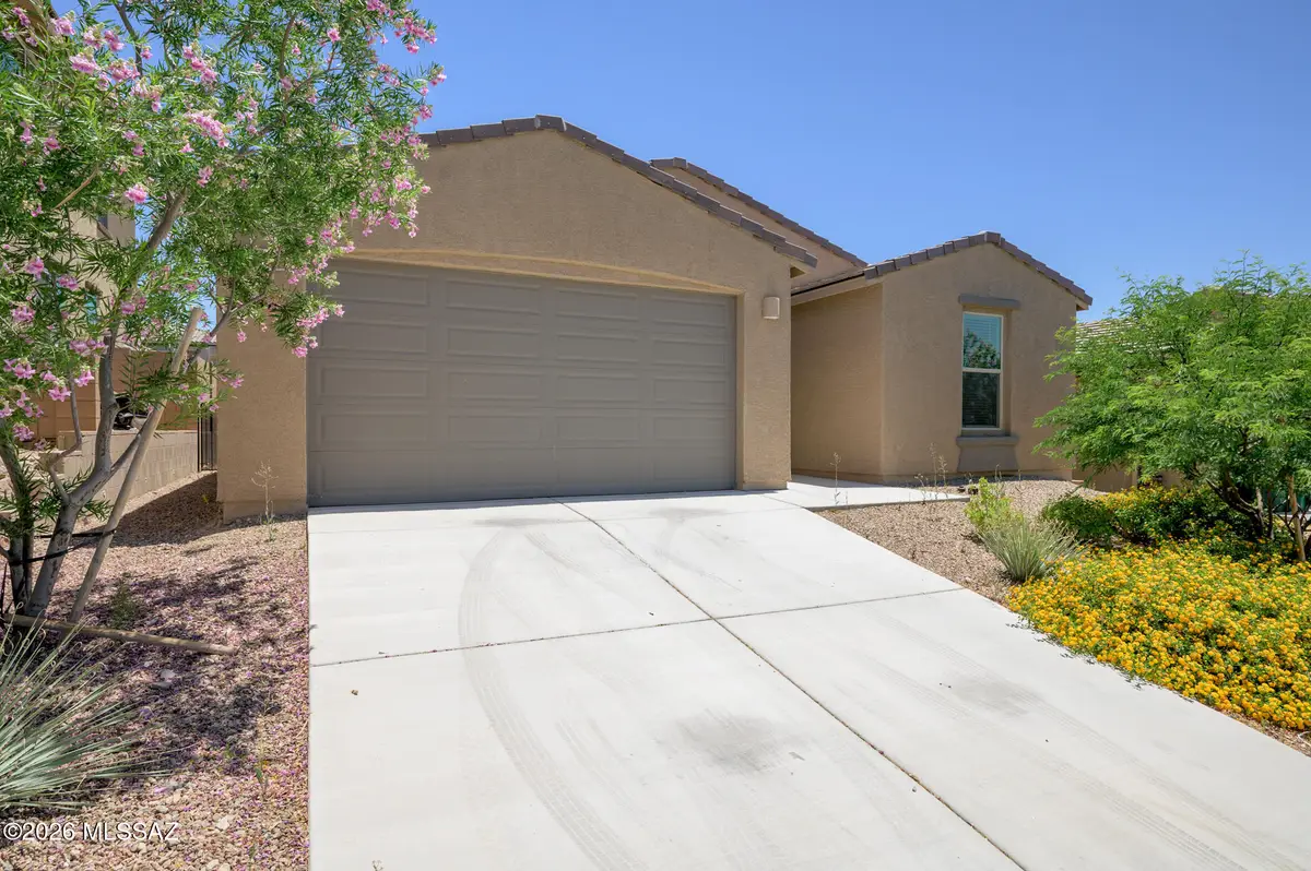 13852 E Silver Pine, Vail, AZ 85641 - #1