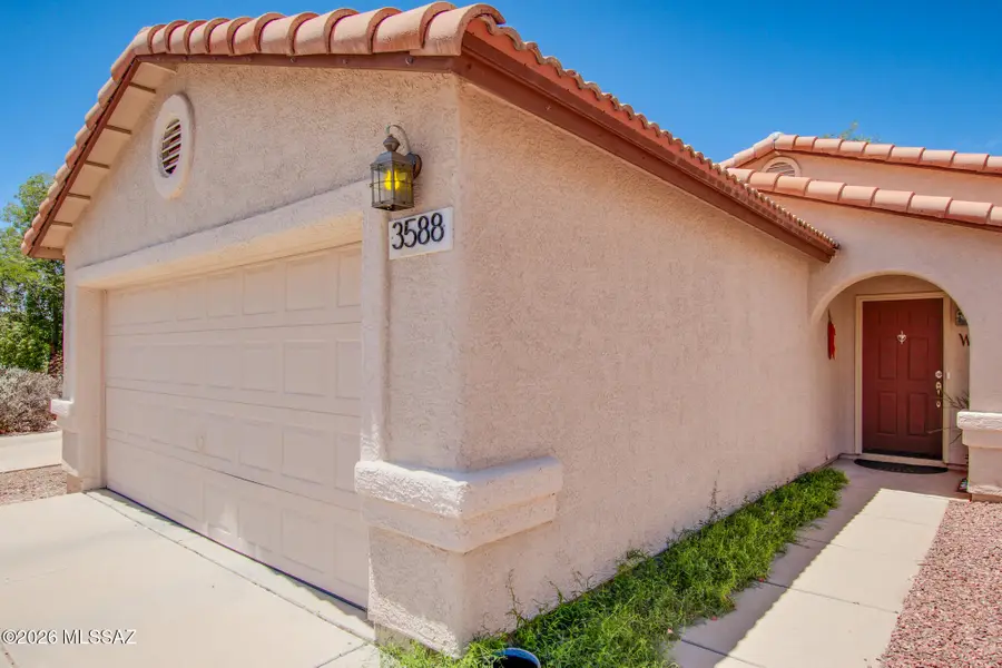 3588 W Camino De Urania, Tucson, AZ 85741 - #2