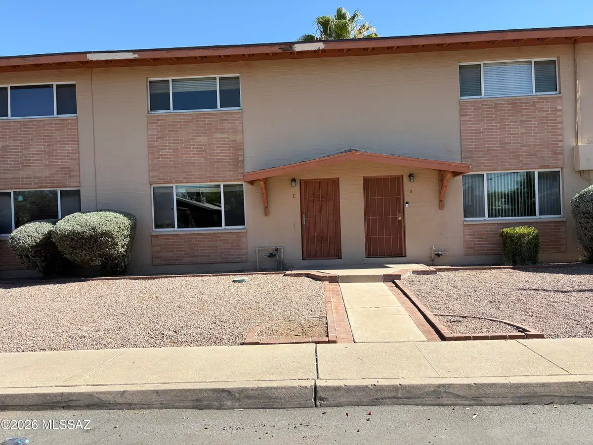 904 N Desert, Tucson, AZ 85711 - #1