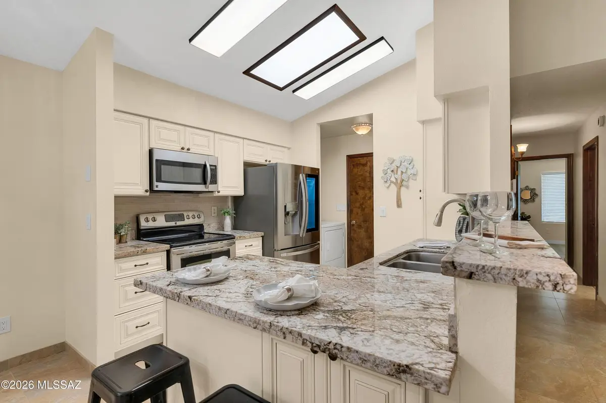 8051 N Tackroom, Tucson, AZ 85741 - #1