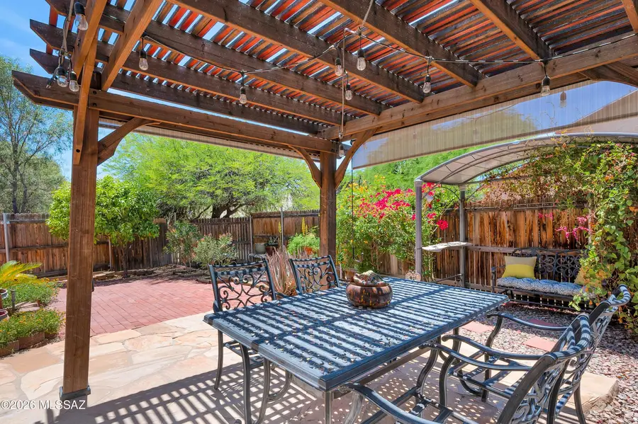 8051 N Tackroom, Tucson, AZ 85741 - #2
