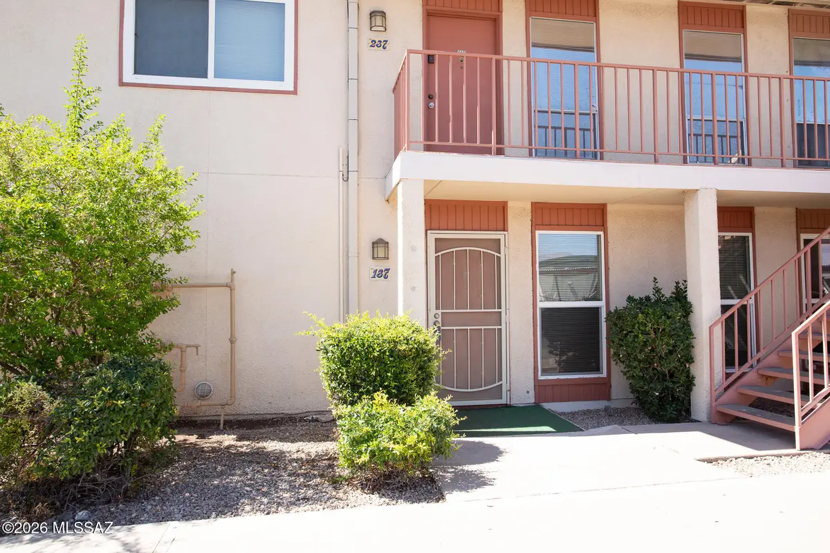 1600 N Wilmot, Tucson, AZ 85712 - #1