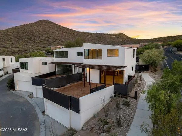 1360 W Sentinel View, Tucson, AZ 85745