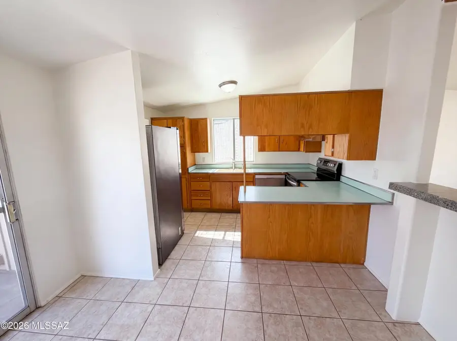 7434 E 18th, Tucson, AZ 85710 - #2