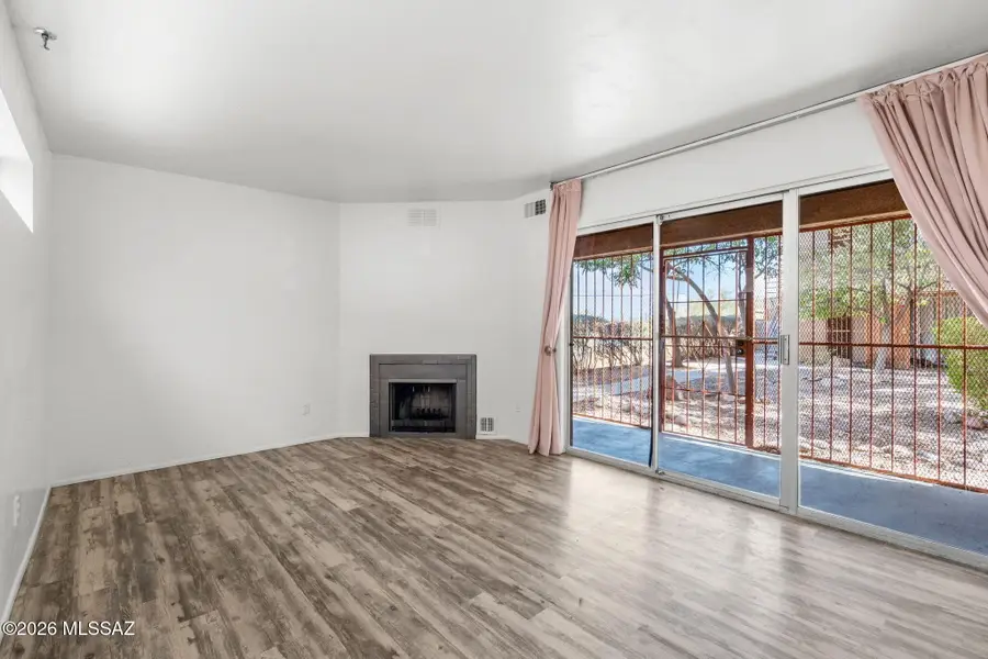 2601 W Broadway, Tucson, AZ 85745 - #2