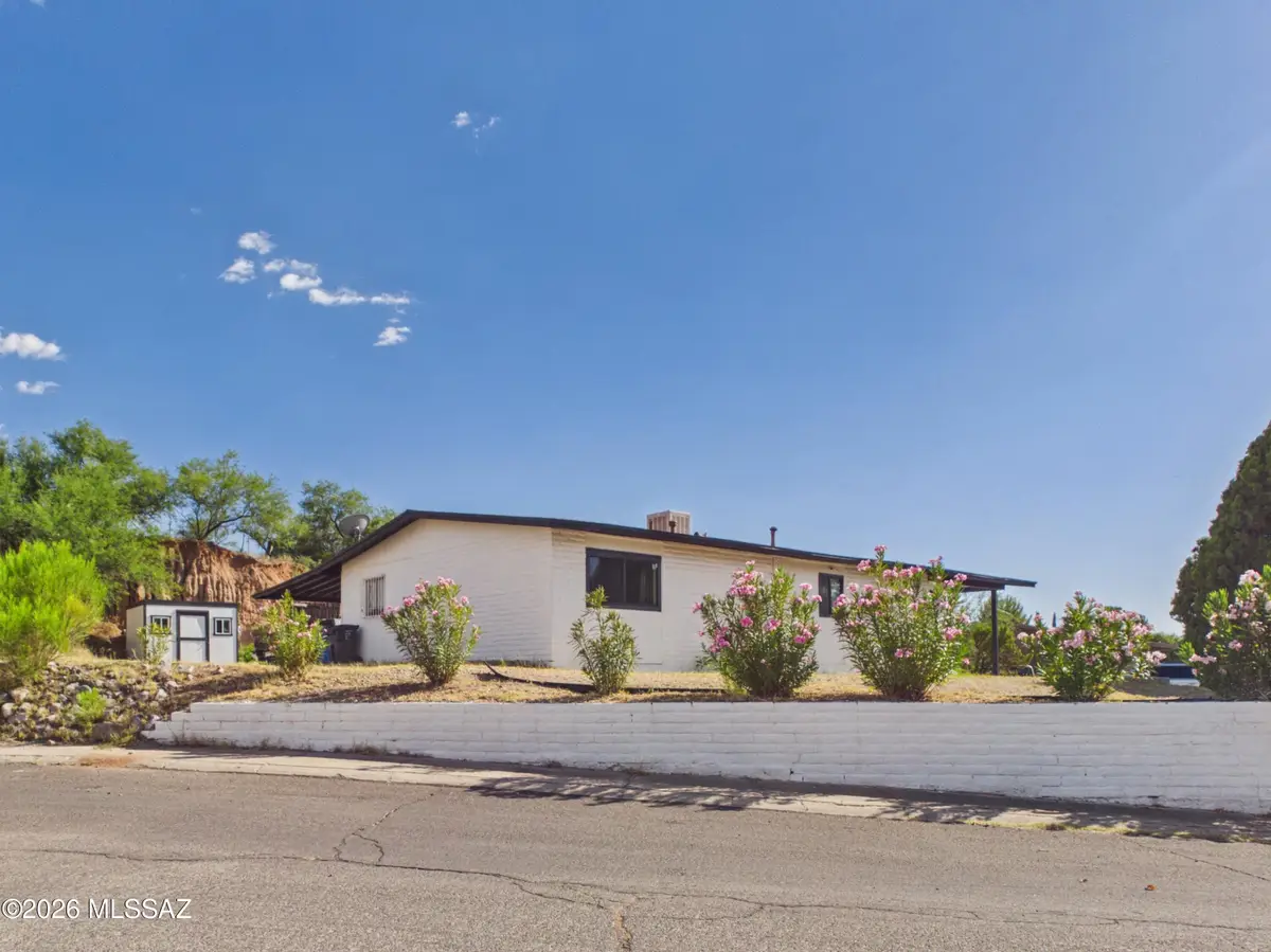 2076 N Calle Trinidad, Nogales, AZ 85621 - #1