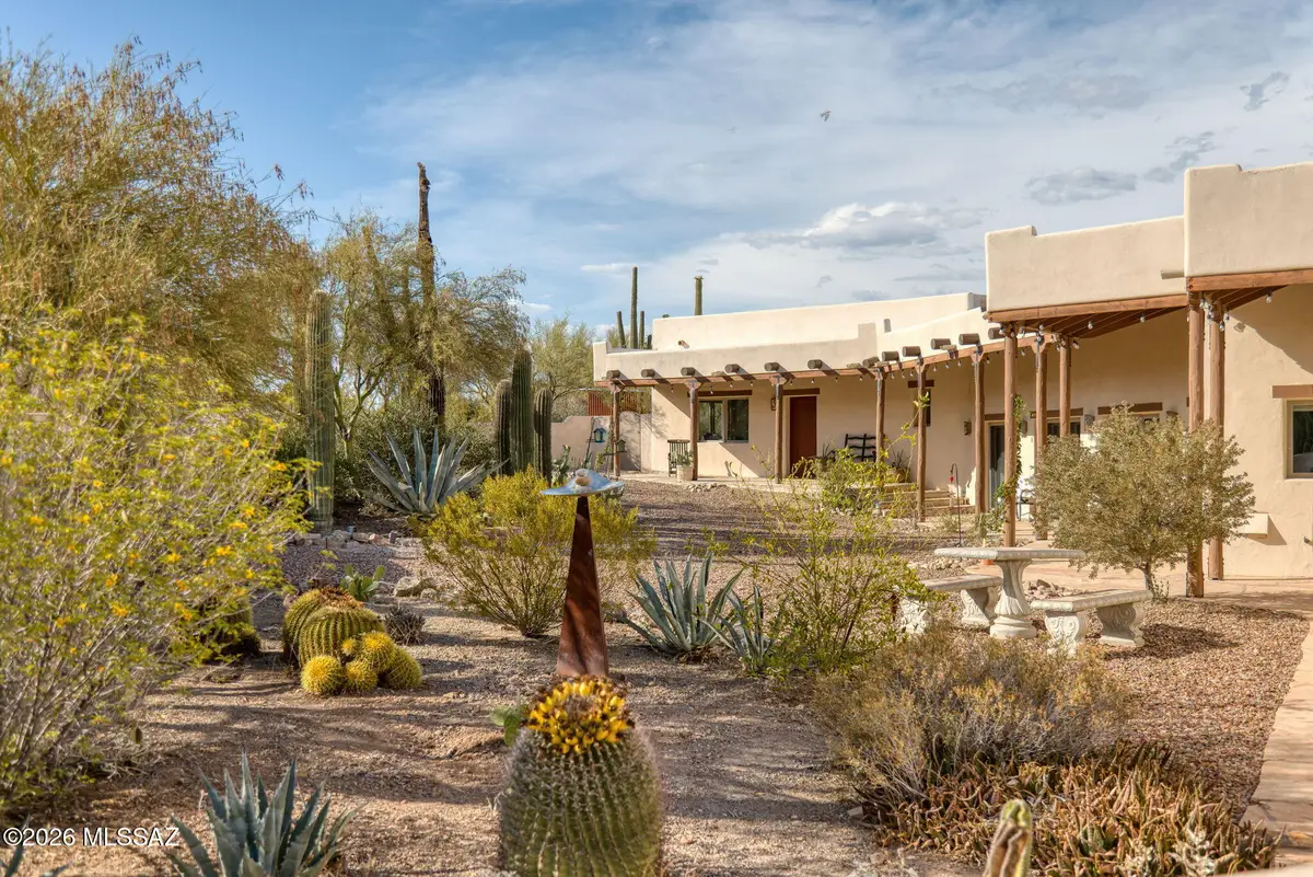 3360 N Horseback, Tucson, AZ 85745 - #1
