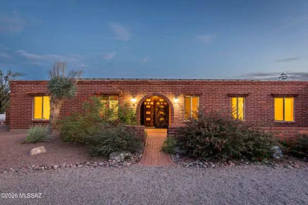 6062 N Camino Arizpe, Tucson, AZ 85718
