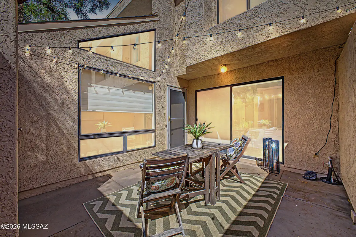 5675 N Camino Esplendora, Tucson, AZ 85718 - #1
