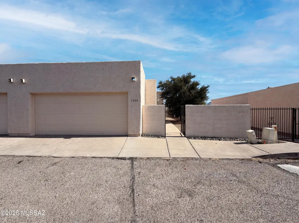 7855 E Roget, Tucson, AZ 85710 - #1