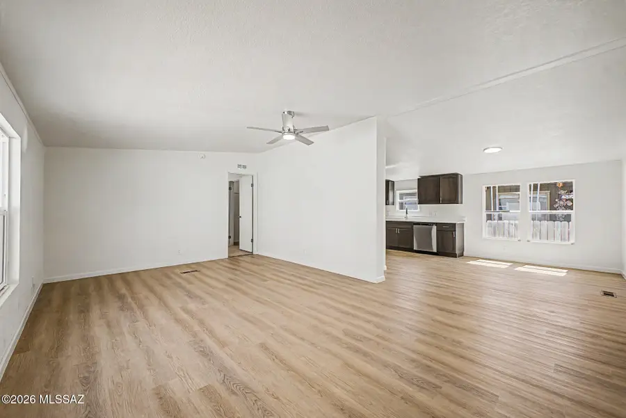 2834 W Palm Vista, Tucson, AZ 85705 - #3