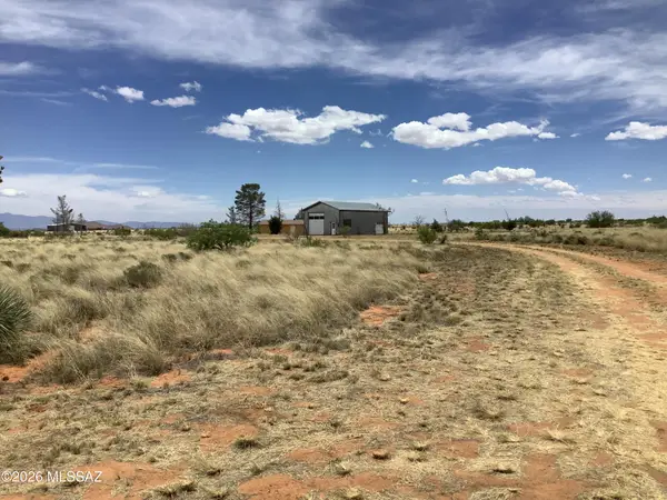 332 W Windsong, Pearce, AZ 85625