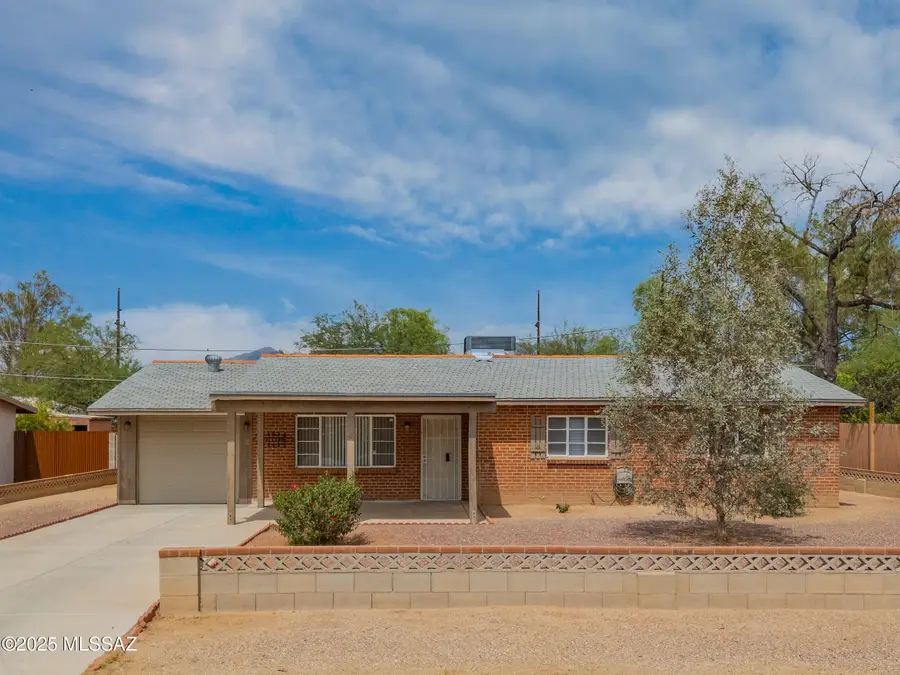 5731 E Helen, Tucson, AZ 85712 - #3