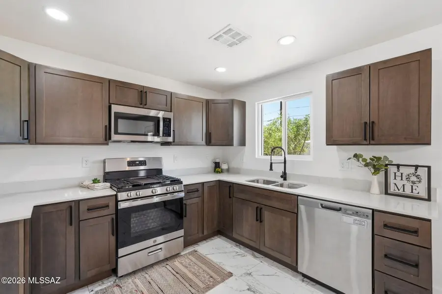 741 W Calle Castile, Tucson, AZ 85756 - #2