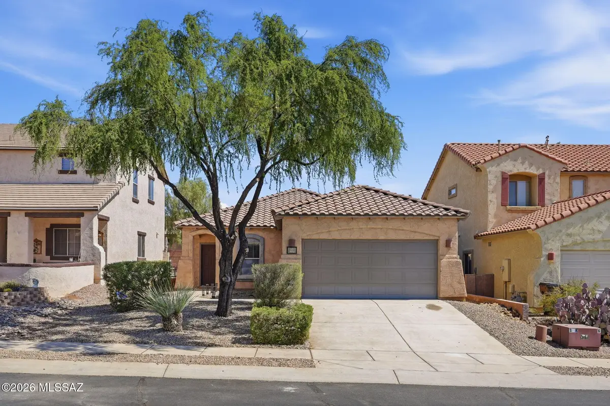 954 W Calle Valenciana, Sahuarita, AZ 85629 - #1