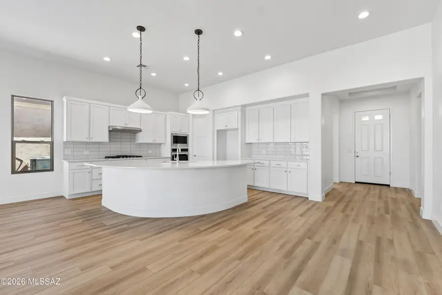 1731 E Hollow Creek, Green Valley, AZ 85614 - #3
