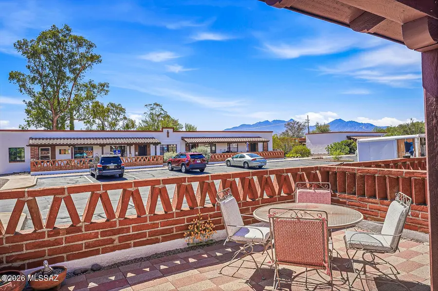 480 S Paseo Lobo, Green Valley, AZ 85614 - #2