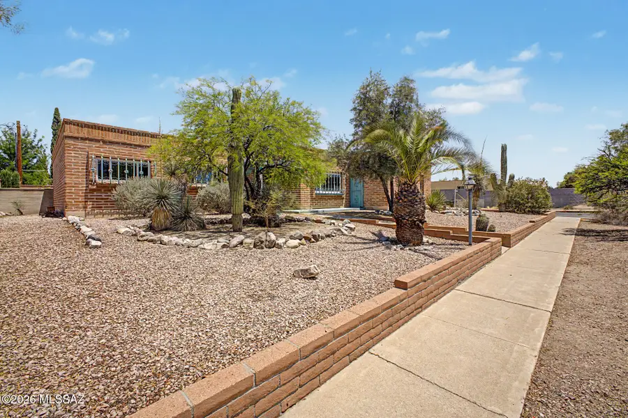 602 N Camino Seco, Tucson, AZ 85710 - #3