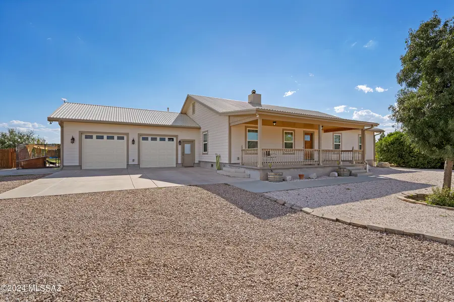 1685 N Silver Spur, Benson, AZ 85602 - #2