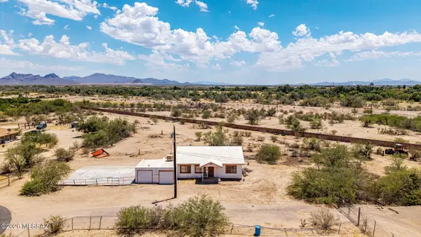 12460 N Whitney, Marana, AZ 85653