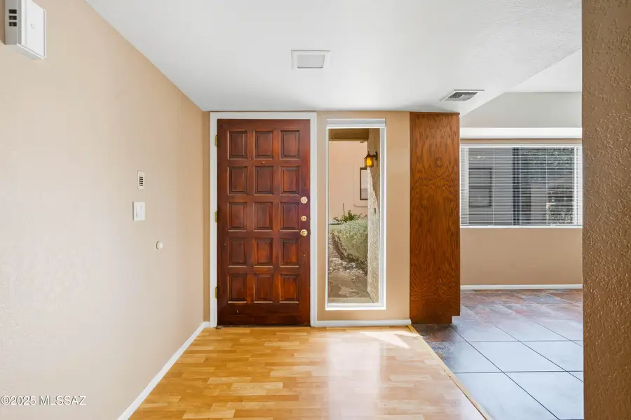 2457 N Ironwood Ridge, Tucson, AZ 85745 - #3