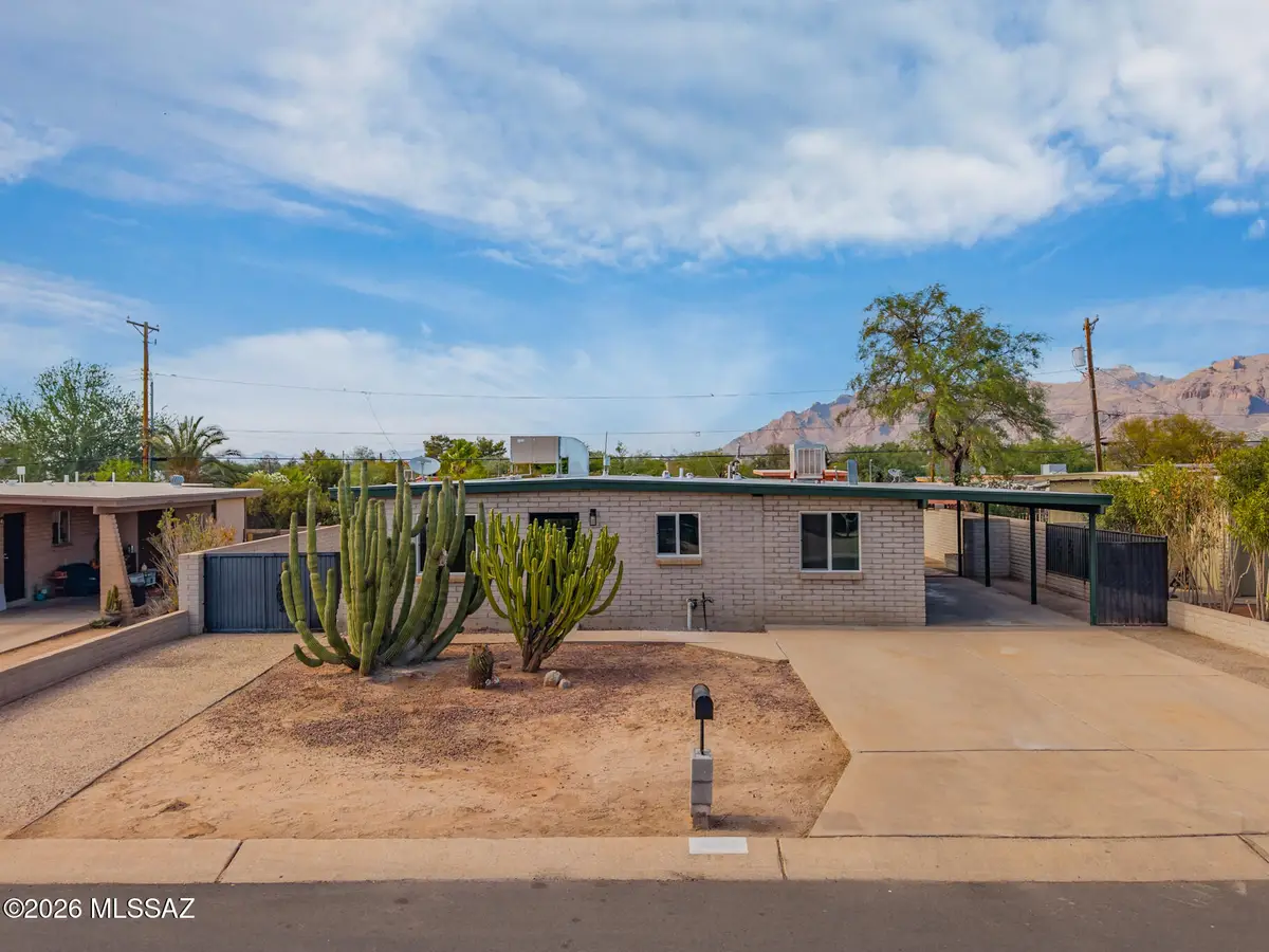 4043 N 4th, Tucson, AZ 85705 - #1