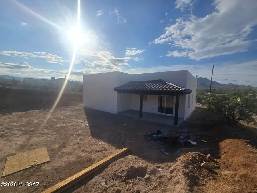 1826 Circulo Canada Rio, Rio Rico, AZ 85648 - #2