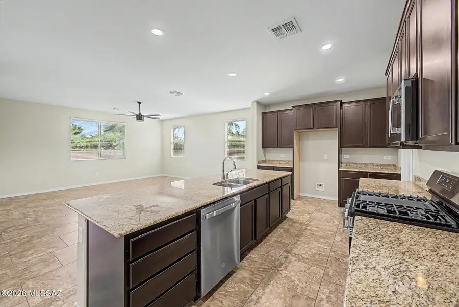 11231 W Copper Field, Marana, AZ 85658 - #2