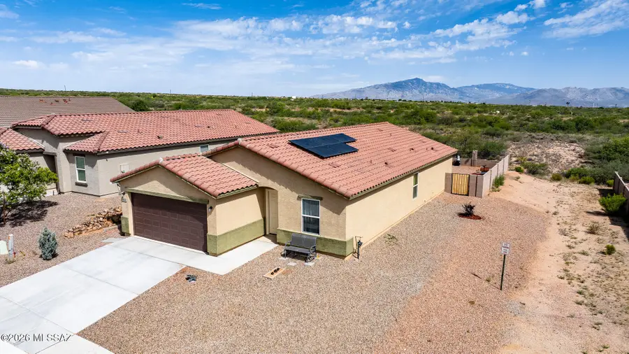 1622 W Cottonwood Bluffs, Benson, AZ 85602 - #2