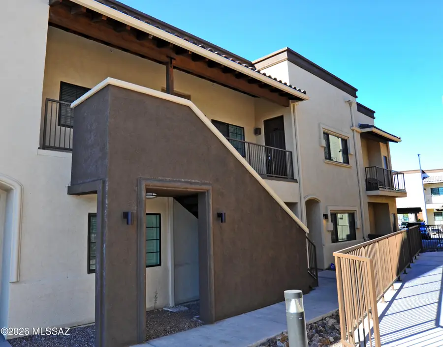2040 E River, Tucson, AZ 85718 - #2