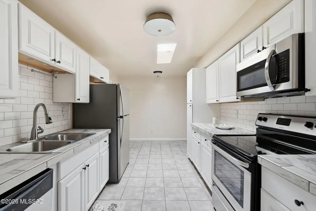 153 E Mountain Morning, Tucson, AZ 85704 - #1