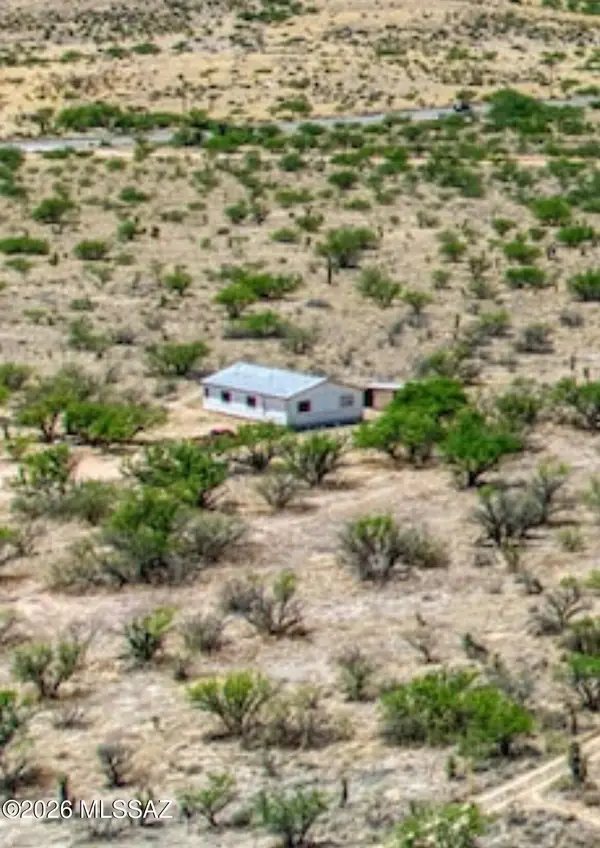 1930 N Red Rock, Dragoon, AZ 85609