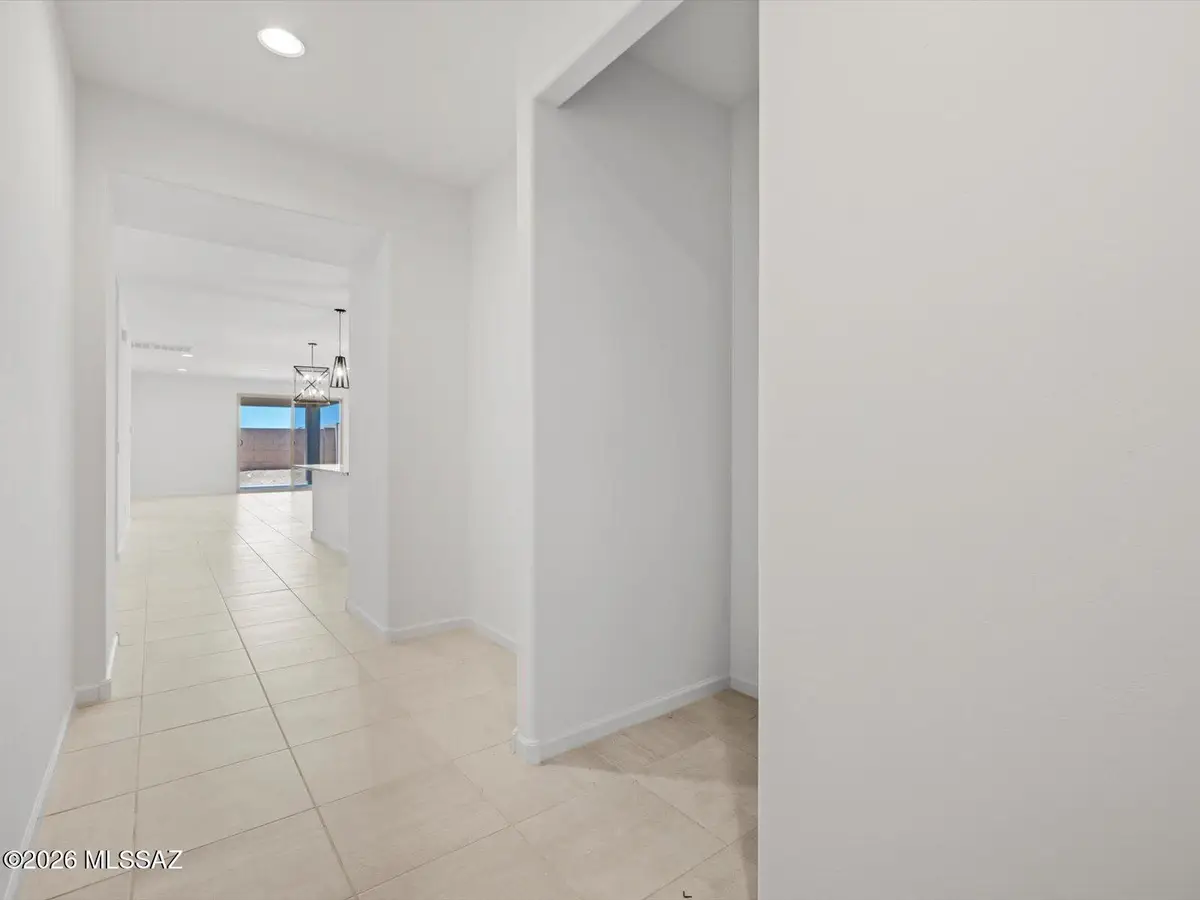5152 W Bowen House, Tucson, AZ 85757 - #1