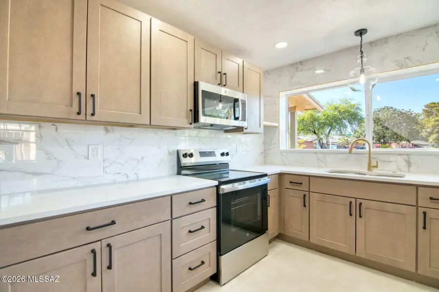 4826 E Bellevue, Tucson, AZ 85712 - #2