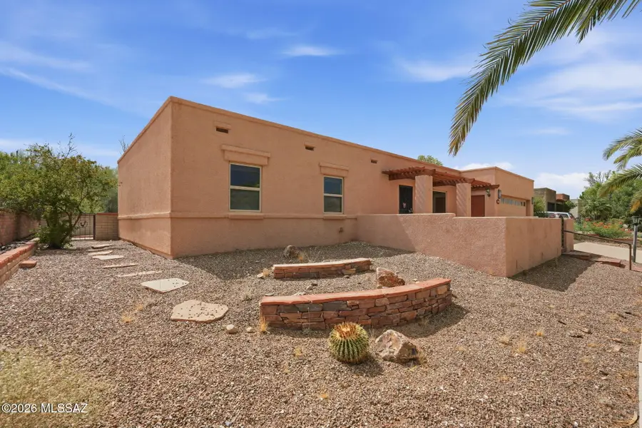 1221 N Avenida Canon Del Cajon, Green Valley, AZ 85614 - #3