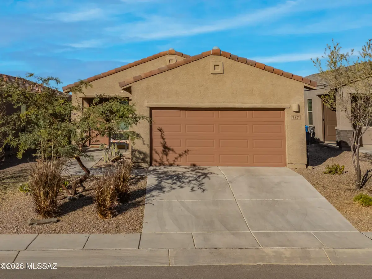 787 E Catwalk, Sahuarita, AZ 85614 - #1
