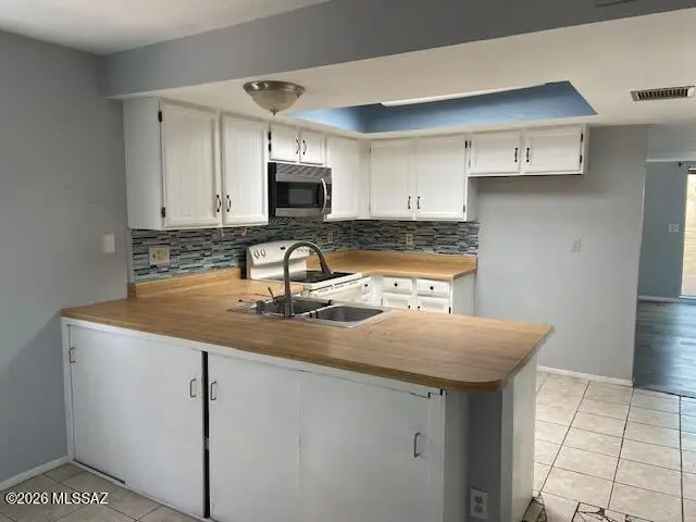 2078 N Camino Alicante, Tucson, AZ 85715 - #3
