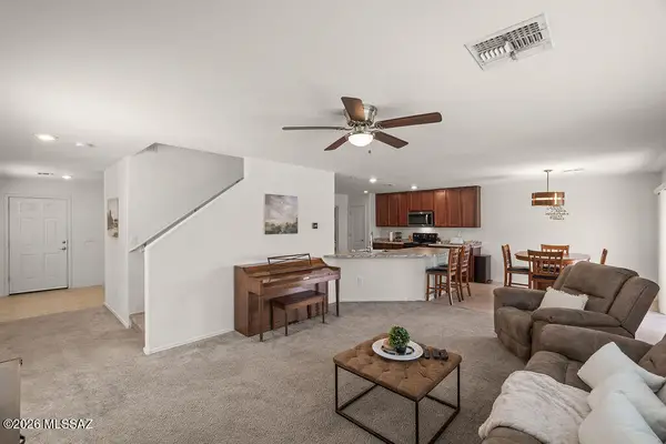 7504 Kinnison Wash, Tucson, AZ 85730