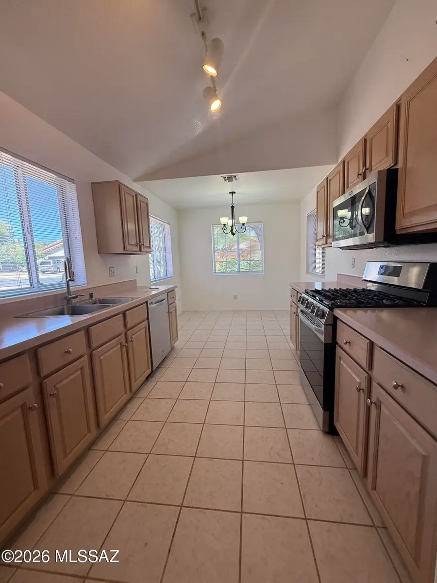 12349 N Brightridge, Oro Valley, AZ 85755 - #3
