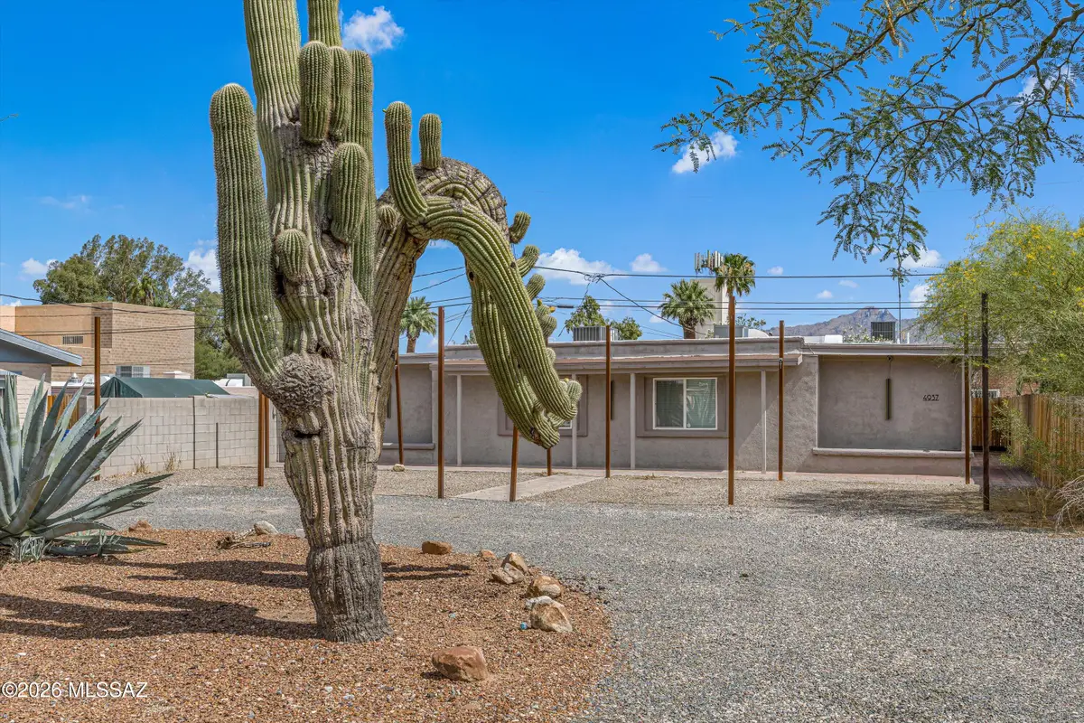 4935-4937 E 1st, Tucson, AZ 85711 - #1