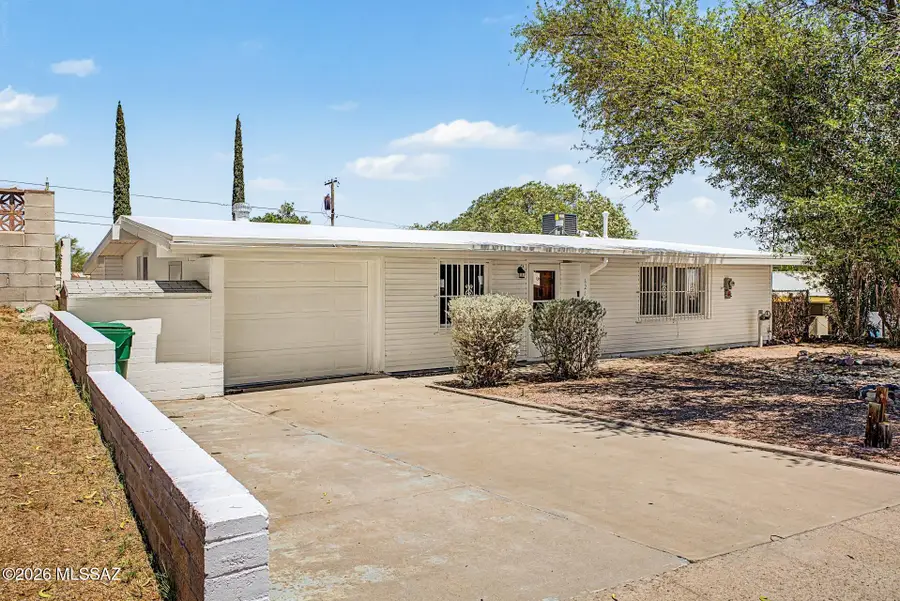 626 W 6th, San Manuel, AZ 85631 - #3