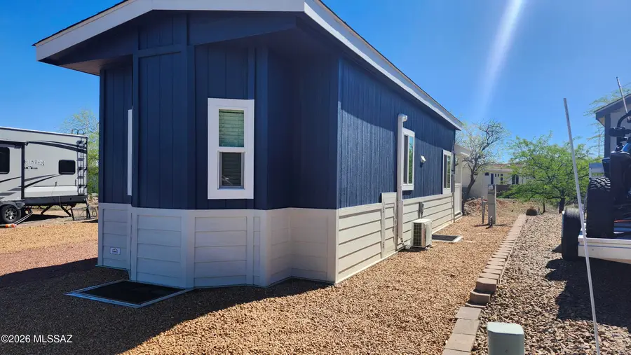 1030 S Barrel Cactus, Benson, AZ 85602 - #2