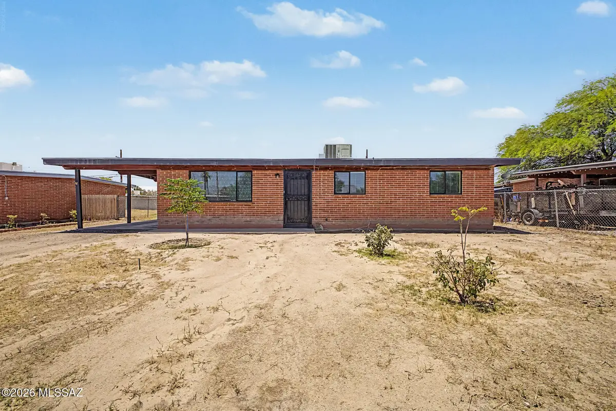 7918 E 19th, Tucson, AZ 85710 - #1